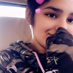 Meet your Posher, Valerie